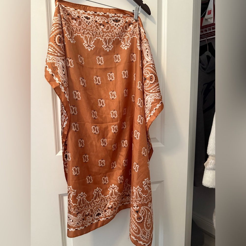 Brown and White Paisley Scarf 34” x 34’’